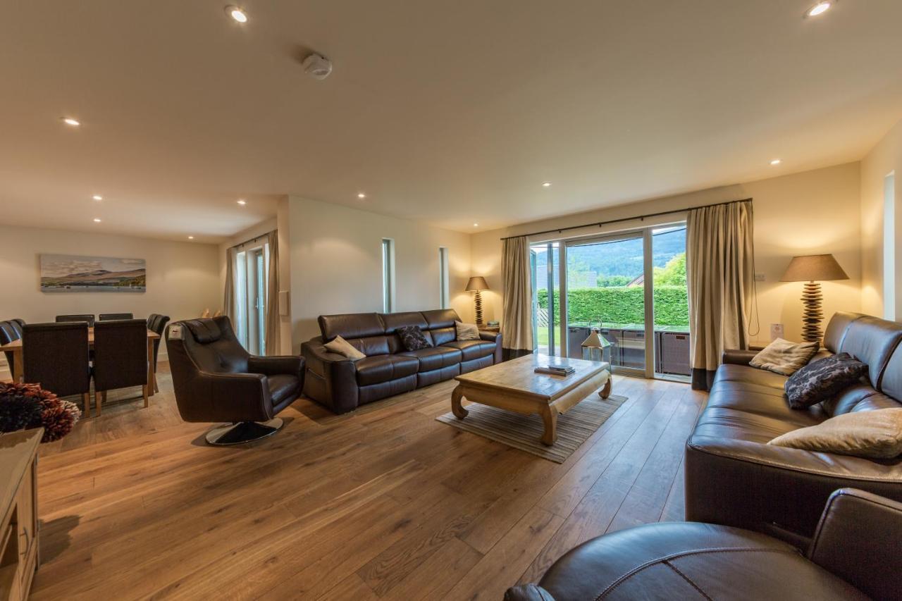 Mains Of Taymouth Country Estate 5* Houses Кенмор Экстерьер фото